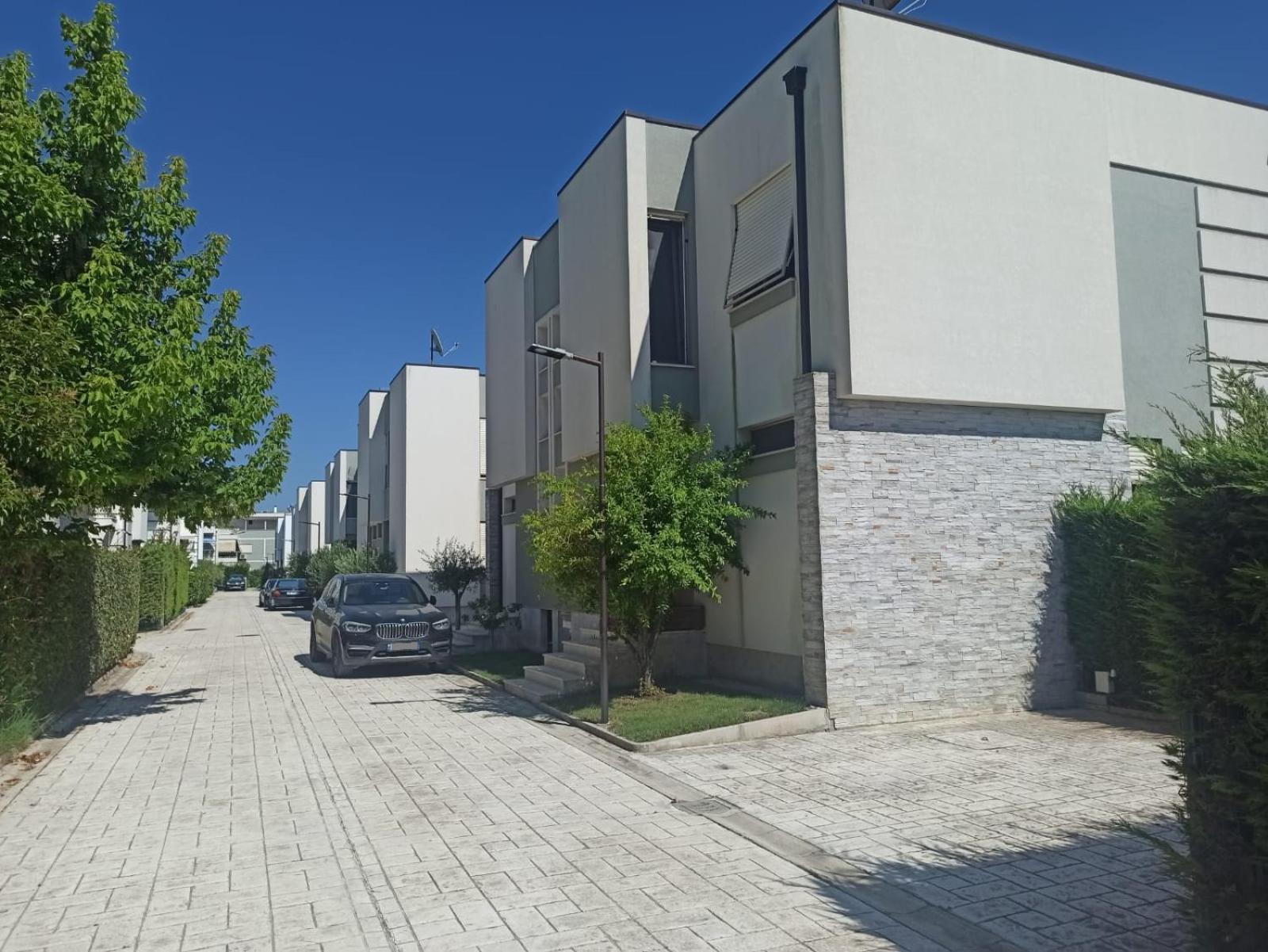 Villa Eden 111, Perla Resort, Bay Of Lalzi Durrës Kültér fotó